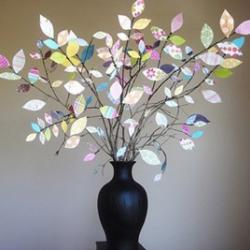 diy-paper-flower-decorative-vase-f.jpg