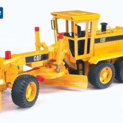 Bruder CAT srovnávací auto 1:16